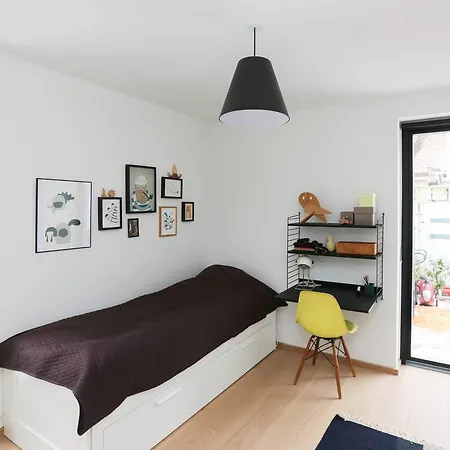 Apartment Nyt Og Moderne Arkitekttegnet Hus - Skal Opleves *