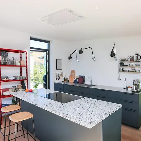 Nyt Og Moderne Arkitekttegnet Hus - Skal Opleves *